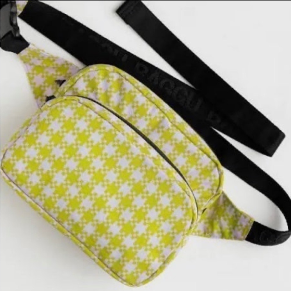 NWT Baggu Fanny Pack